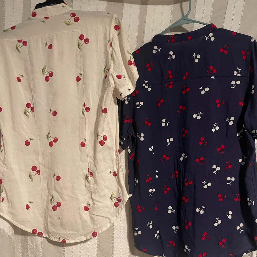 2 button down cherry theme - Picture 2 of 4